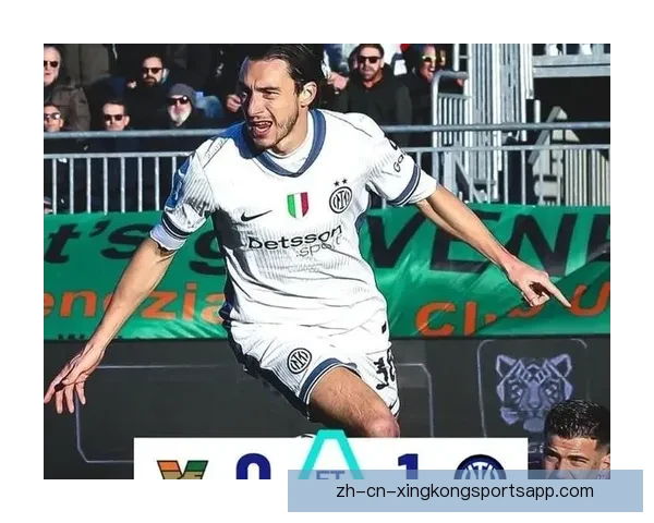 蓝黑军团再登意甲之巅国米强势夺冠开启王朝新时代荣耀篇章